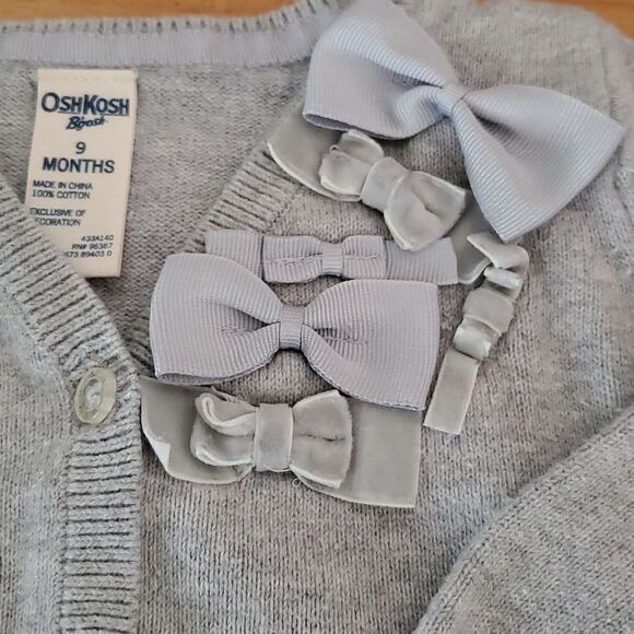 Osh Kosh B'Gosh Bow Button Up Cardigan Sweater Size 9 Months - Picture 3 of 6